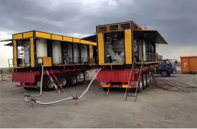 Membrane nitrogen generator for well servicing - site installation